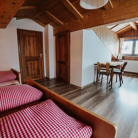 Berggasthof Hochproeller Inn
