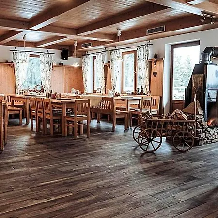 Berggasthof Hochproeller Πανδοχείο